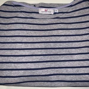 Vineyard Vines Stripped Shirt